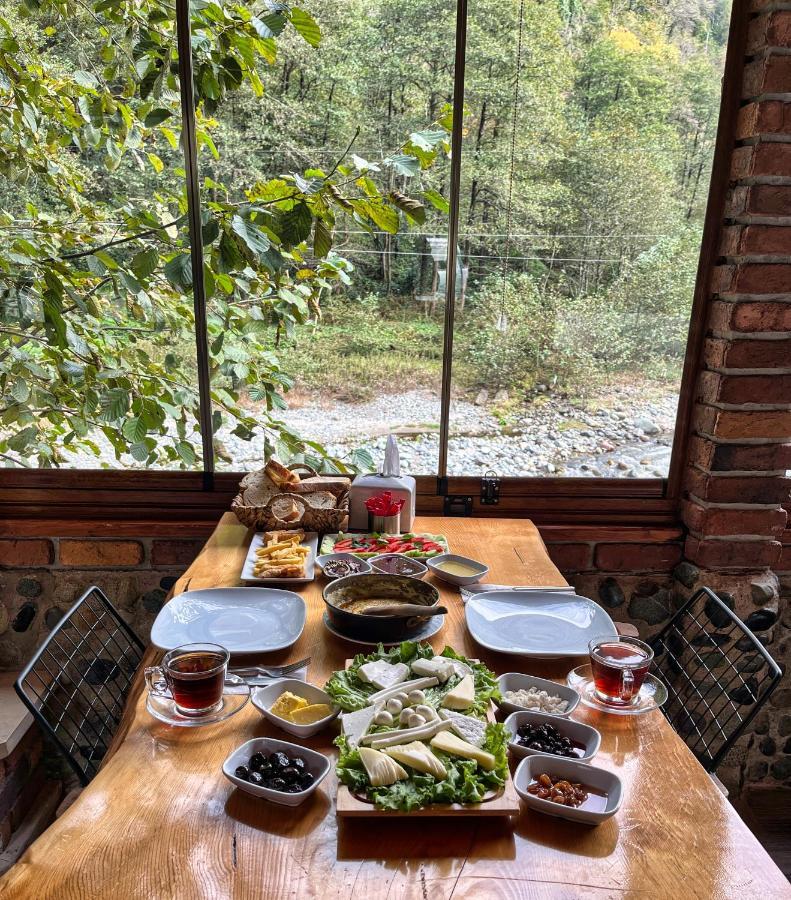 Medi Soho Bungalov Bed and Breakfast Rize Buitenkant foto